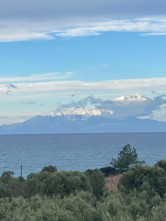 Villa Olymp Nea Poteidaia Exteriör bild